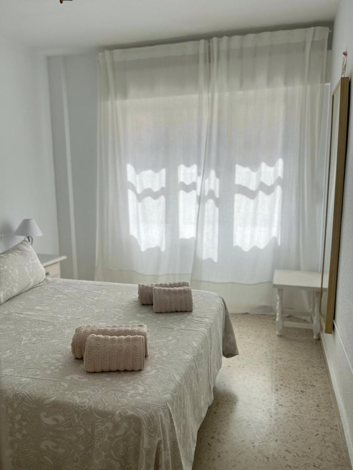 Carmelilla Playa Apartment Almunecar Bagian luar foto