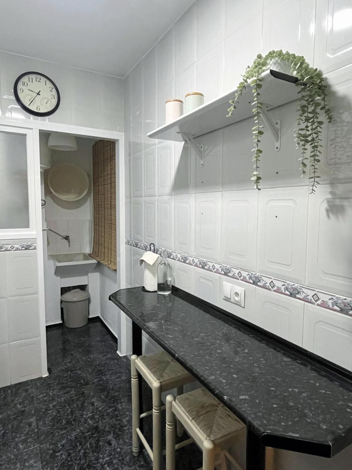 Carmelilla Playa Apartment Almunecar Bagian luar foto